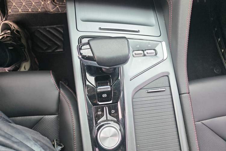 Used Changan CS75 PLUS 2022 2.0T Automatic Pilot Version
