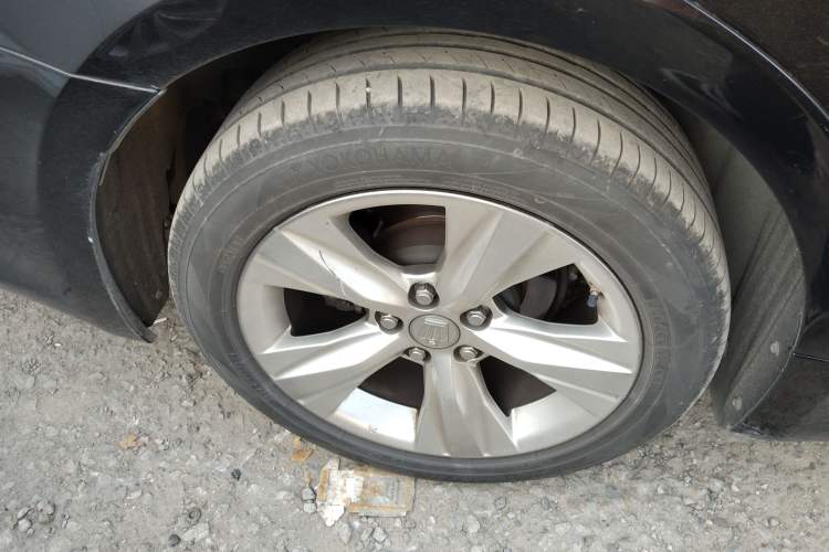 Used Toyota Crown 2015 2.0T Fashion Edition
