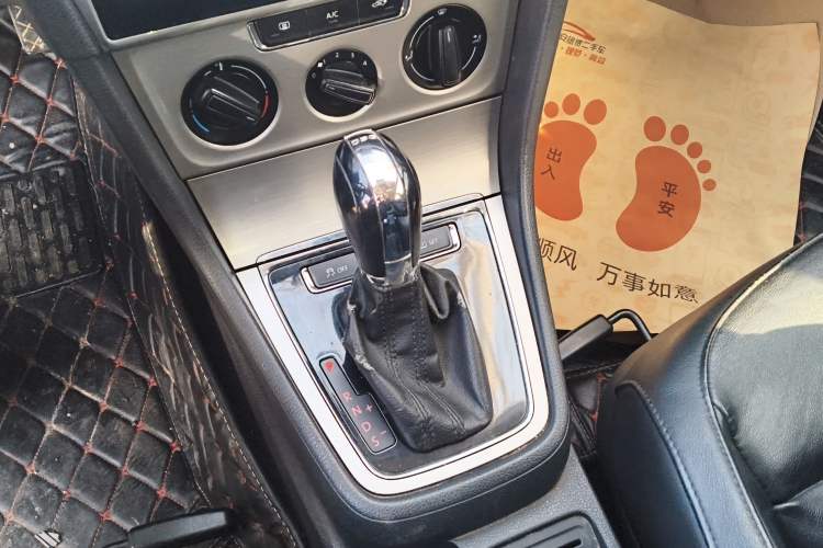 Used Volkswagen Lavida 2013 Revised Version 1.4 TSI DSG Comfort Edition