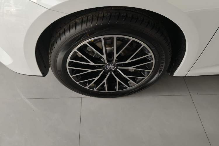 Used BYD Qin L 2024 DM-i 120KM Excellence Model