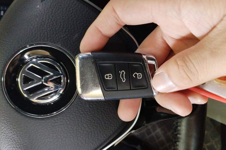 Used Volkswagen Magotan 2018 330TSI DSG Advanced Model
