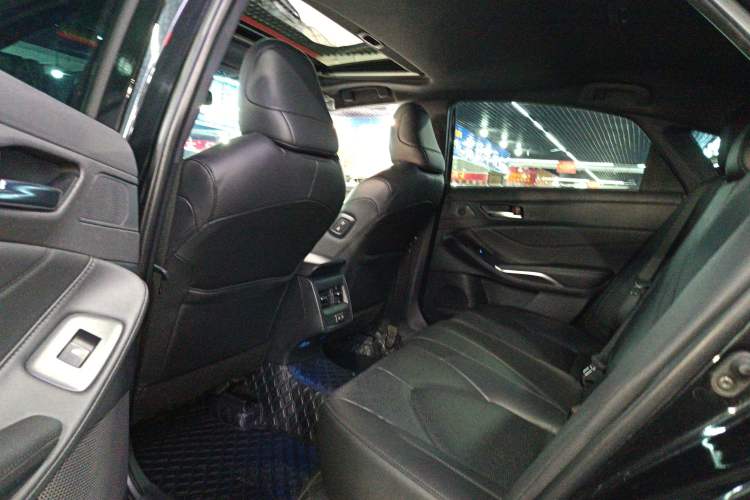 Used Toyota Avalon 2023 2.5L Luxury Edition
