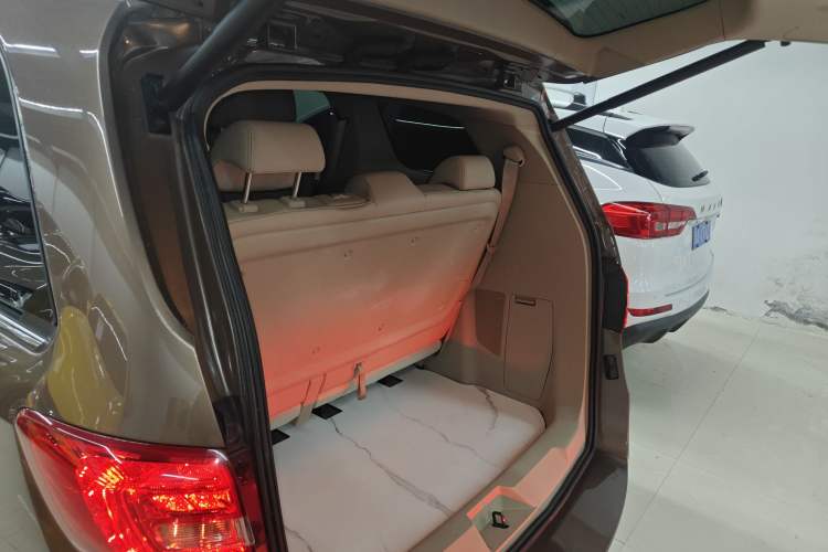 Used Buick GL8 2018 28T Luxury Model China VI Standard