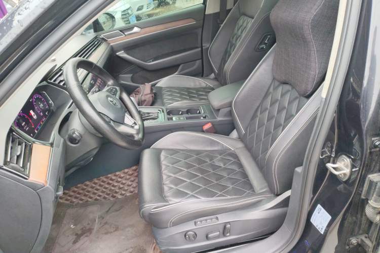 Used Volkswagen Magotan 2020 330TSI DSG Luxury Edition
