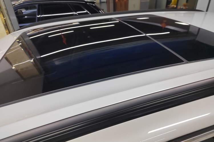 Used BMW X5 2015 xDrive28i
