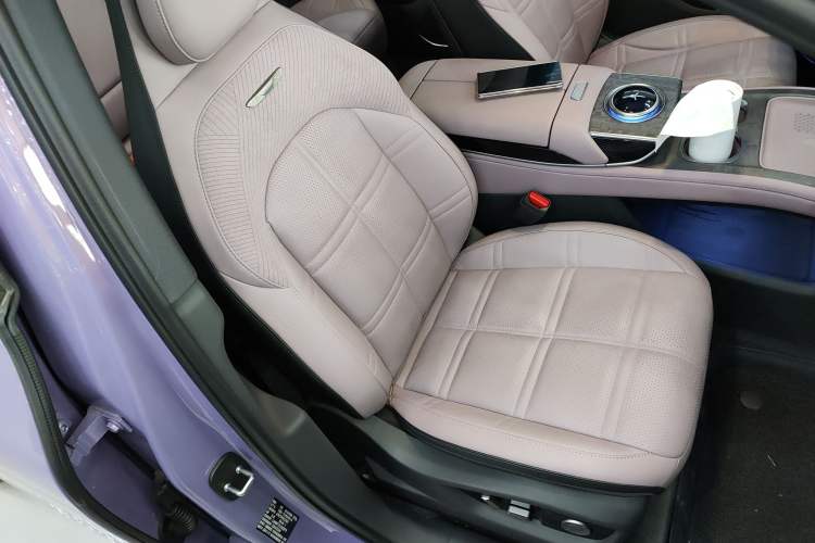 Used Hongqi Tiangong 08 2025 680 Ultra Four-Wheel-Drive Version