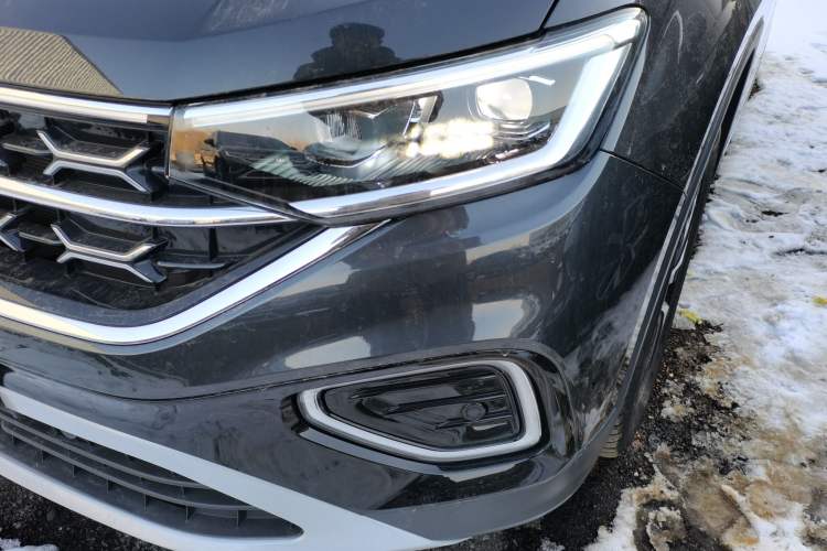 Used Volkswagen Tayron 2023 280TSI Two-Wheel-Drive Luxury Plus Advanced Version
