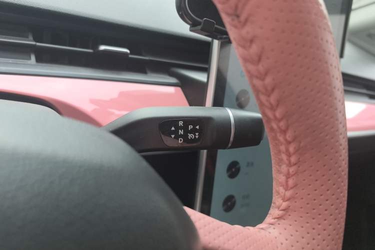 Used NETA V 2022 Chao 400 Lite Pink Custom Edition