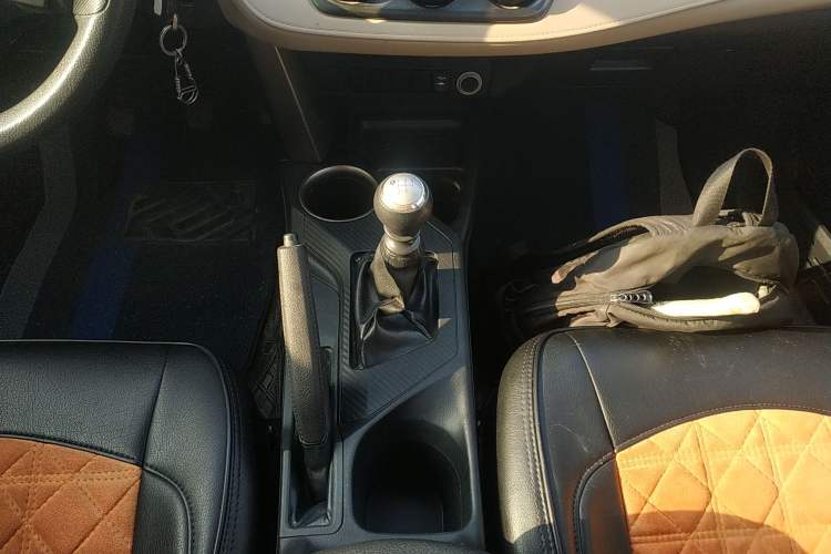 Used Toyota RAV4 2013 2.0L Manual Two-Wheel Drive Urban Edition
