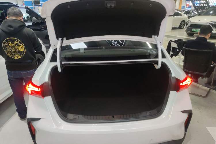 Used Buick Verano 2023 Pro GS Swift Edition