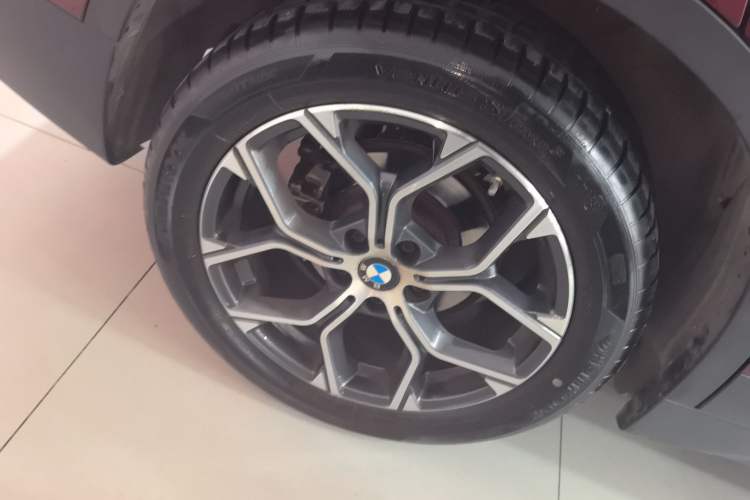 Used BMW X1 2021 Restyled sDrive25Li Leading Edition
