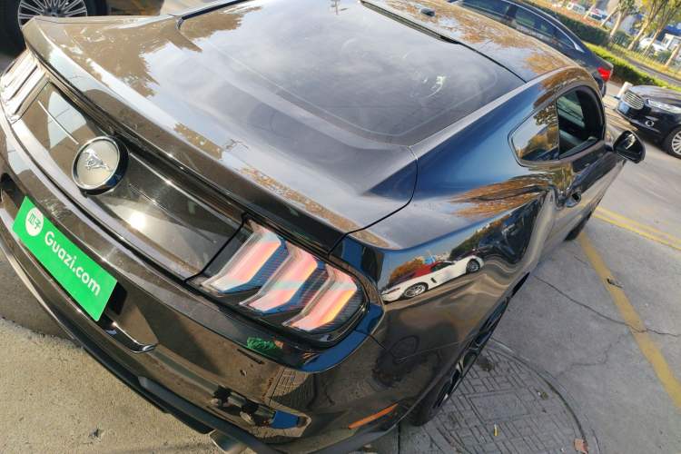 Used Ford Mustang 2019 2.3L EcoBoost
