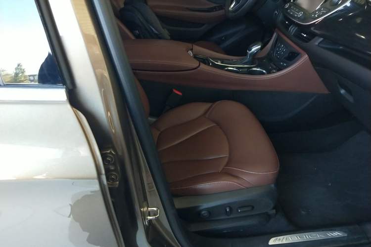 Used Buick Envision 2018 28T Four-Wheel Drive Luxury Model
