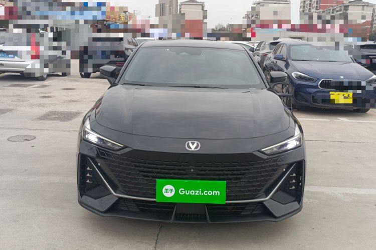 Used Changan UNI-V 2022 1.5T Smart Navigation Version
