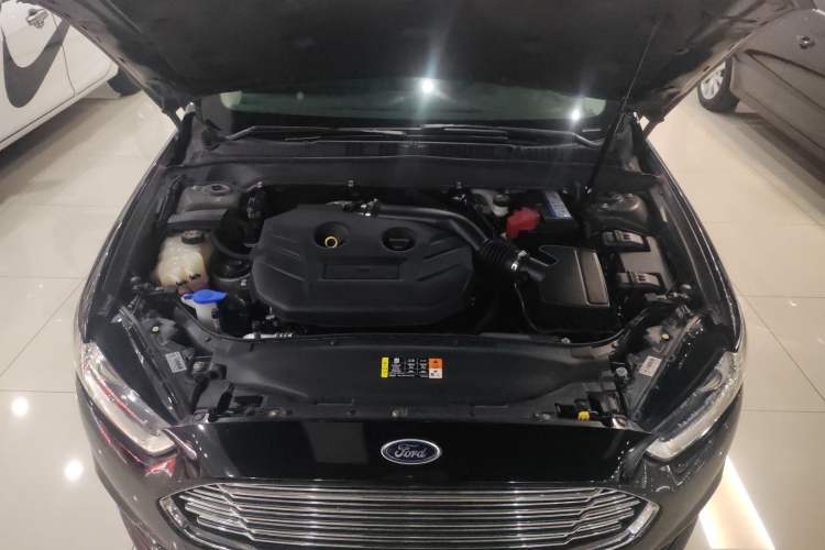 Used Ford Mondeo 2013 2.0L GTDi 200 Fashion Edition
