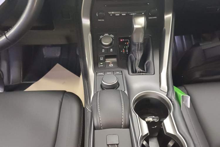 Used Lexus NX 2016 200 All-Wheel Drive FENGSHANG Version
