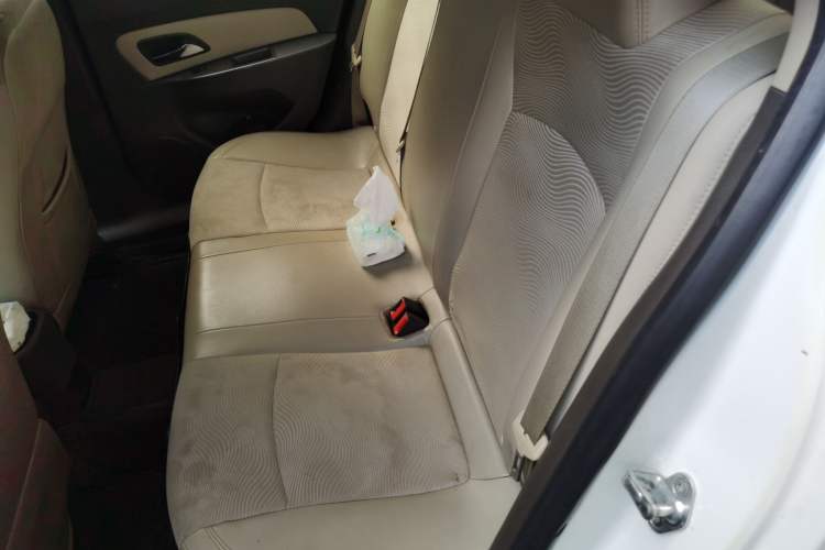 Used Chevrolet Cruze 2015 1.5L Classic SE MT