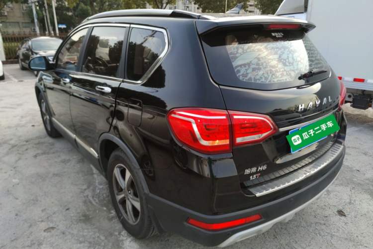 Used Haval H6 2017 Red-Label Sport Edition 1.5T Manual Two-Wheel Drive Elite Model
