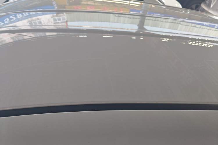 Used Venucia R30 2014 1.2L Manual Enjoyment Edition
