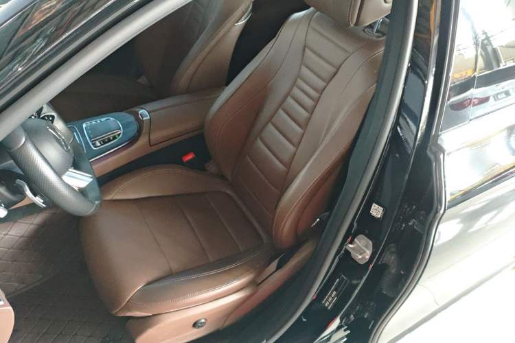 Used Mercedes-Benz E-Class 2021 E 300 L Sporty and Stylish Model
