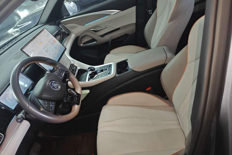 Used BYD Song Pro New Energy 2023 Champion Edition DM-i 110KM Excellence Model
