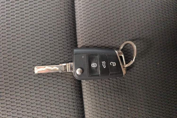 Used Volkswagen Golf 2017 230TSI Automatic Comfort Edition – Celebrating Milestone of One Million Units
