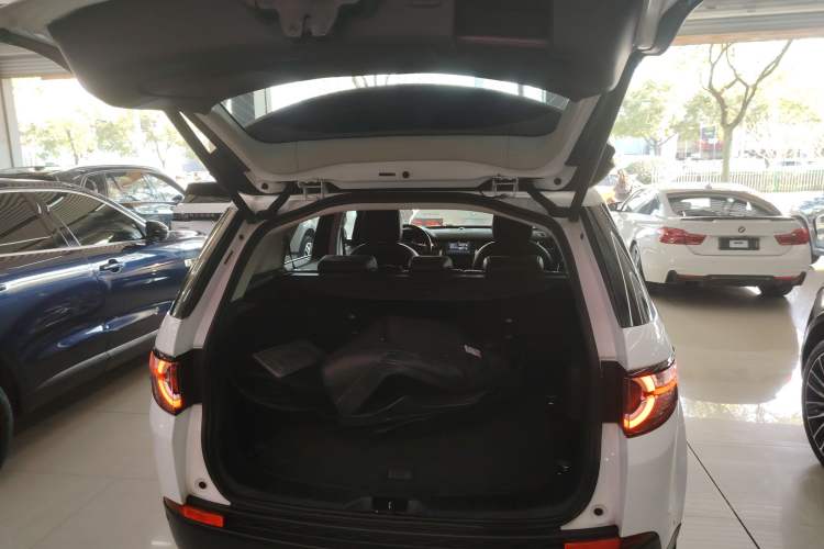 Used Land Rover Discovery Sport 2017 2.0T SE