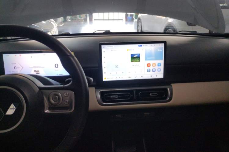 Used Wuling Bingo PLUS 2024 510 km Flagship Edition Four-Seater Version
