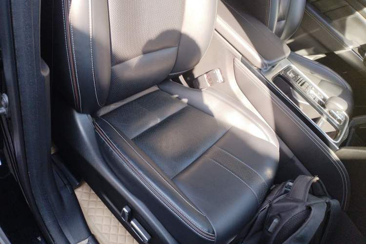 Used GAC Trumpchi GS8 2020 390T Two-Wheel Drive Luxury Smart Connectivity Commemorative Edition (7 Seats)
