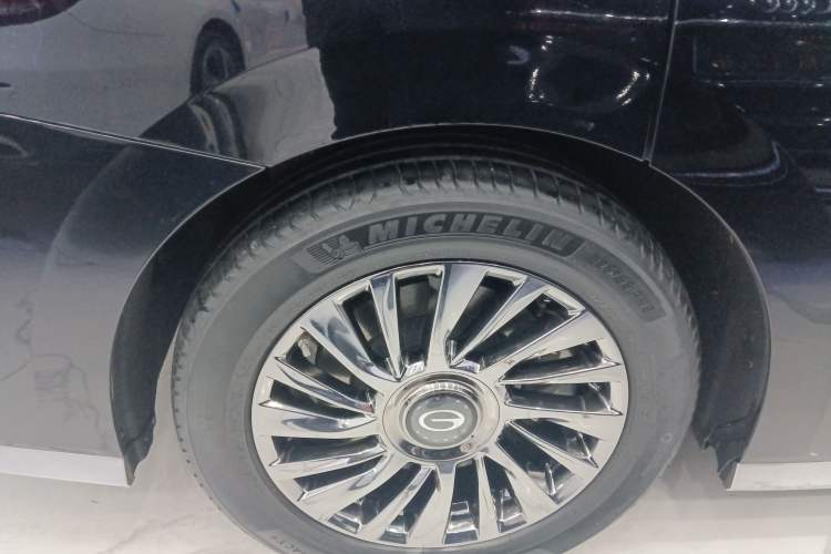 Used GAC Trumpchi M8 2023 Zongshi Series Dual-Motor YuZun Edition
