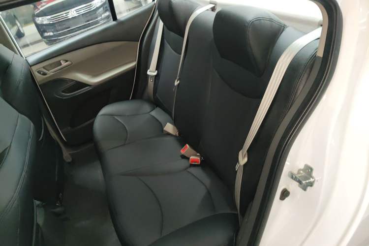 Used Chevrolet Sail 2015 Sail 3 1.3L AMT Ideal Edition
