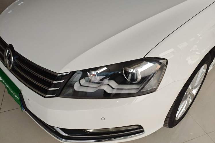 Used Volkswagen Magotan 2012 Travel Edition 2.0 TSI Comfort Version