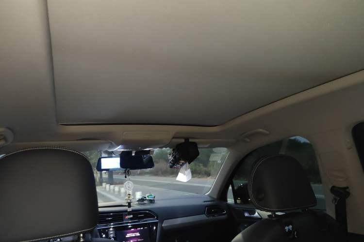 Used Volkswagen Tiguan L 2019 Revised Version 330TSI Automatic Two-Wheel Drive Intelligent Luxury Edition China V Standard