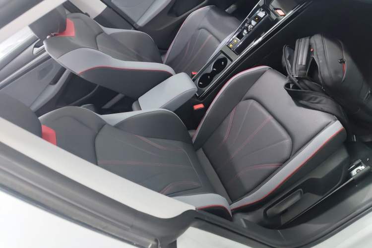 Used Volkswagen Lamando 2024 Lavida L 280TSI DSG Cool & Spicy Edition