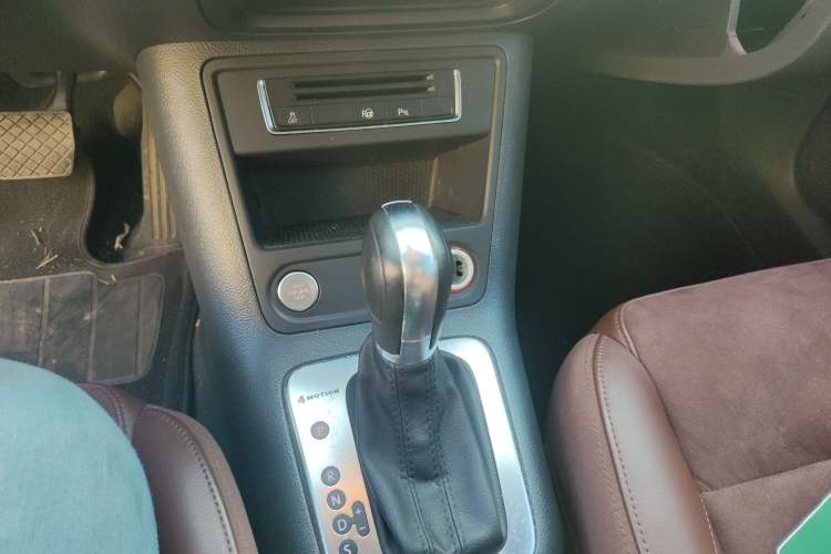 Used Volkswagen Tiguan 2013 2.0 TSI Automatic All-Wheel-Drive Flagship Edition
