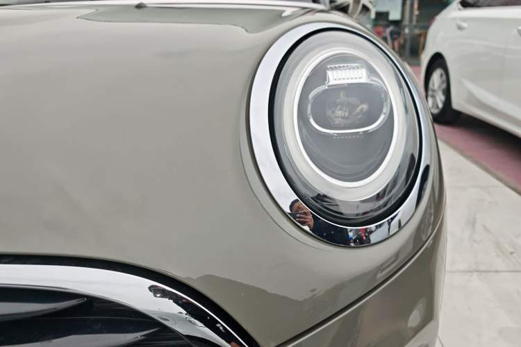 Used  MINI 2019 1.5T COOPER Classic Edition
