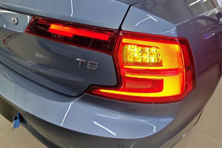 Used Volvo S90 2017 T5 Zhiyuan Edition