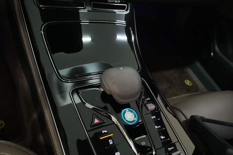 Used BYD Han 2025 DM-i 125KM Elite Model
