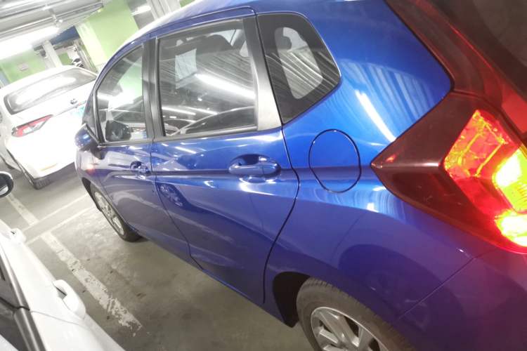 Used Honda Fit 2018 1.5L CVT Comfort Sunroof Version
