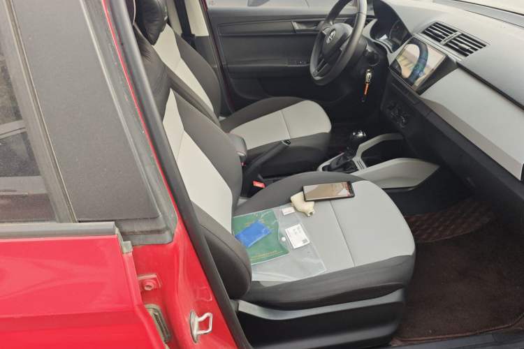 Used Skoda Fabia 2017 1.4L Automatic Car Enjoy Edition