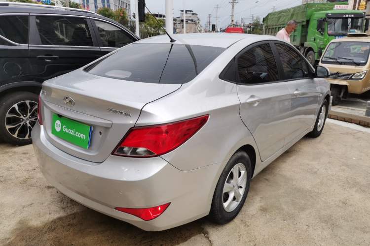 Used Hyundai Verna 2014 1.4L Automatic Smart GLS
