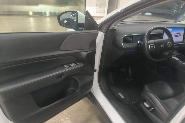 Used XPeng G6 2023 755 Ultra-Long Range Pro
