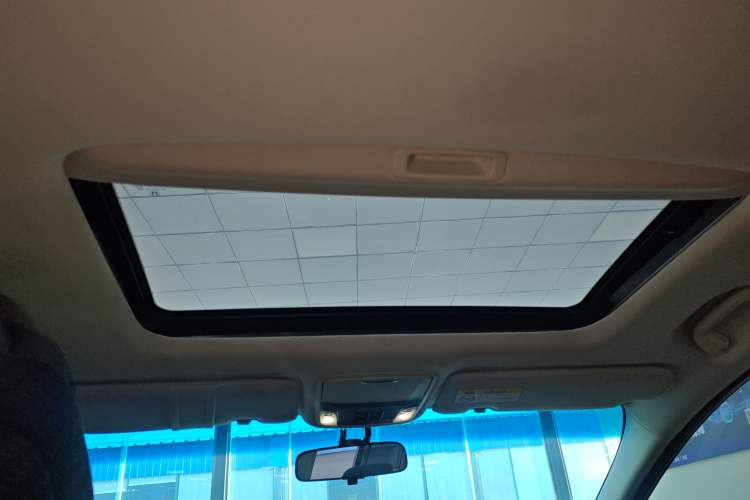 Used Honda Elysion 2016 2.4L Classic Edition
