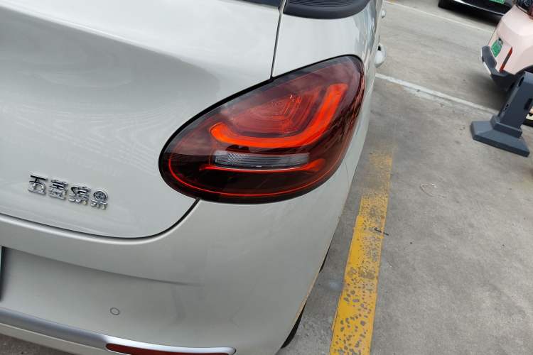 Used Wuling Bingo 2023 203km Light Edition
