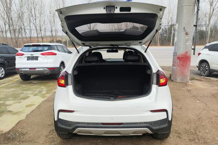 Used Geely Auto Vision X3 2020 1.5L Manual Elite Edition