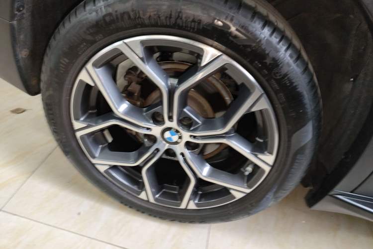 Used BMW X1 2021 Restyled sDrive25Li Leading Edition
