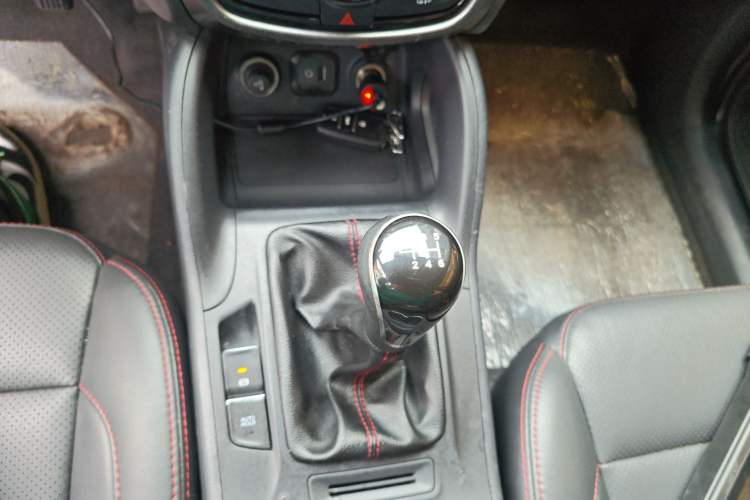 Used Changan CS75 2016 2.0L Manual Luxury Version China V Standard
