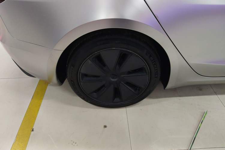 Used Tesla Model 3 2023 Rear-Wheel-Drive Version
