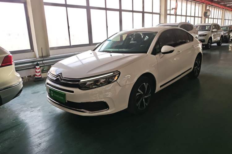 Used Citroen C5 2017 350THP Automatic Comfort Model
