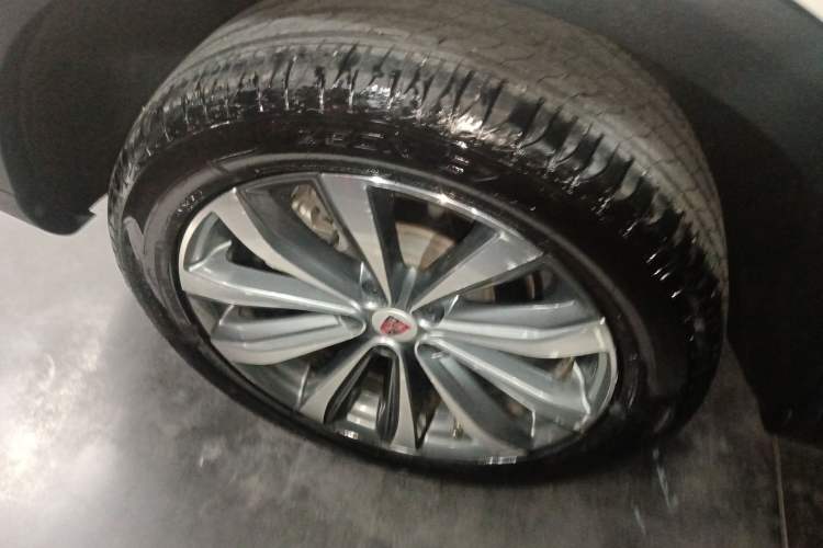 Used Roewe RX5 MAX 2019 300TGI Automatic 4G Connect Luxury Edition
